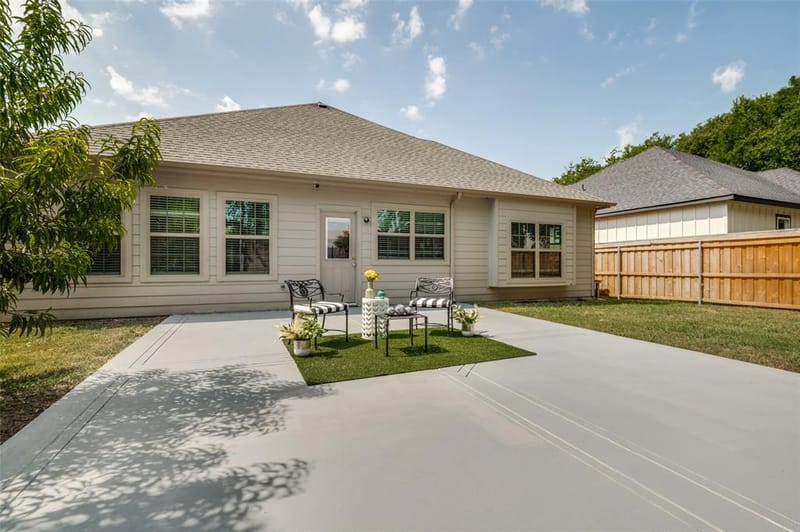 2723 Pike Drive, Lancaster TX 75134 - Photo 25