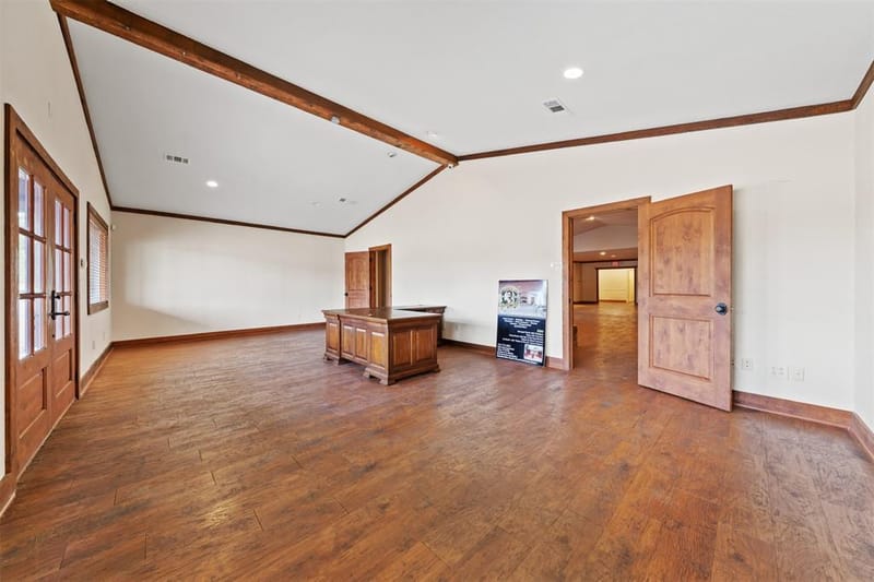 6401 Rock Creek Road, Waco TX 76708 - Photo 12
