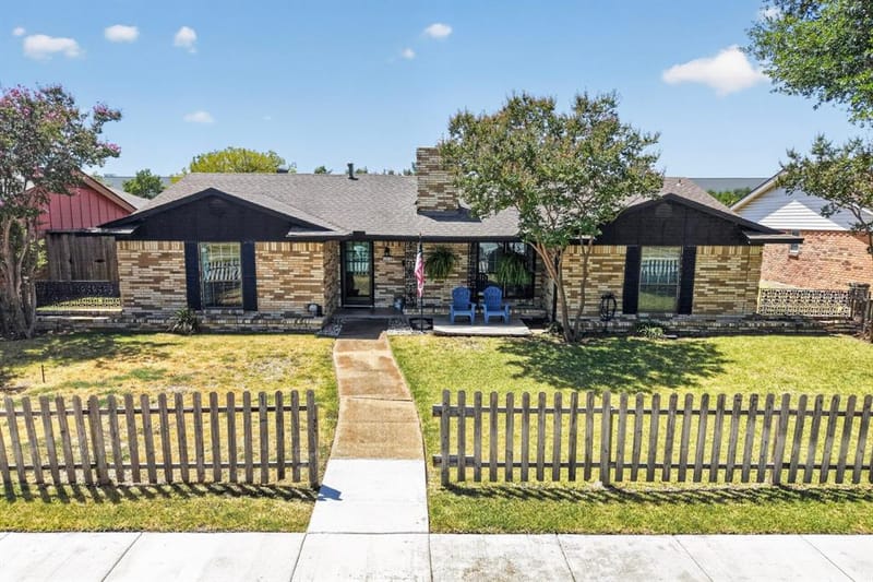 2412 Monticello Drive, Mesquite TX 75149 - Photo 2