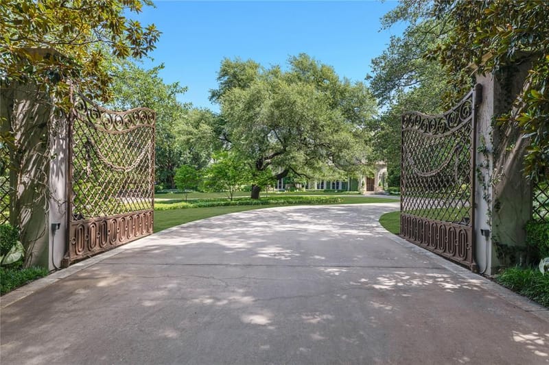 5205 Park Lane, Dallas TX 75220
