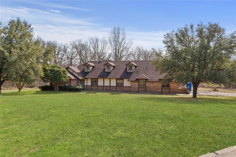 908 Hurricane Creek Circle, Anna TX 75409 - Photo 3