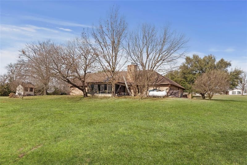 908 Hurricane Creek Circle, Anna TX 75409 - Photo 4