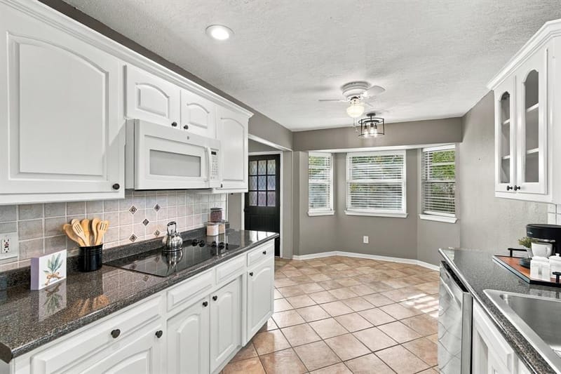 1215 Cindy Lane, Cleburne TX 76033 - Photo 13