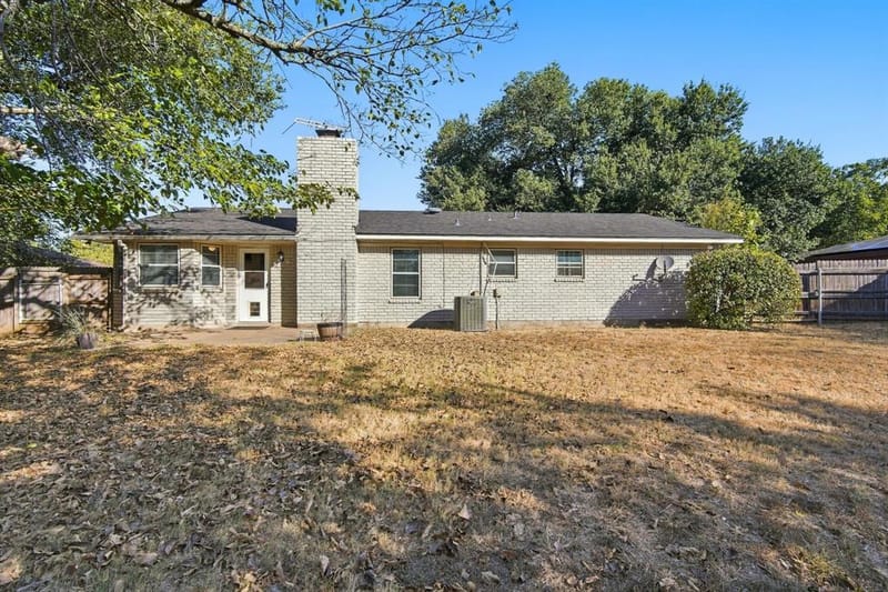 1215 Cindy Lane, Cleburne TX 76033 - Photo 29