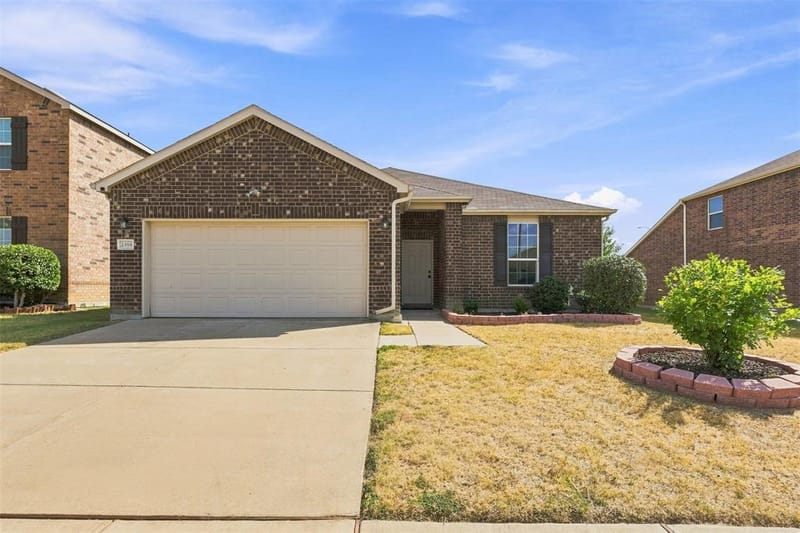 2356 Bernese Lane, Fort Worth TX 76131