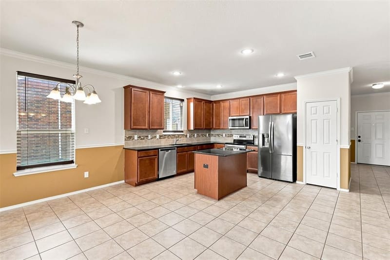2356 Bernese Lane, Fort Worth TX 76131 - Photo 9