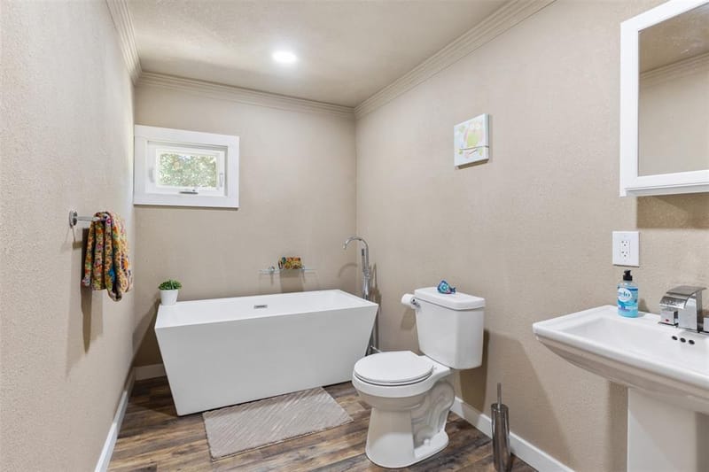 314 N Harding Street, Fort Worth TX 76102 - Photo 13