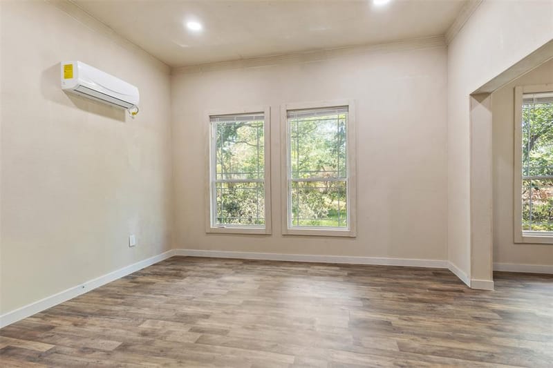 314 N Harding Street, Fort Worth TX 76102 - Photo 11