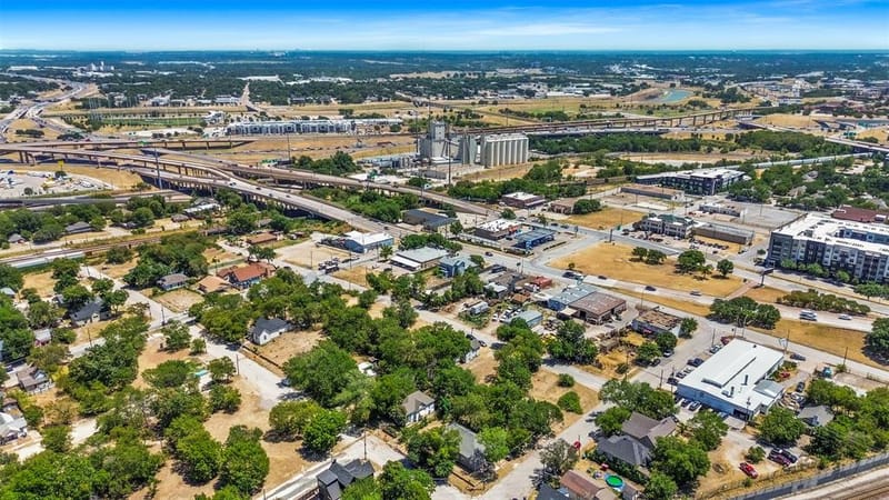 314 N Harding Street, Fort Worth TX 76102 - Photo 21