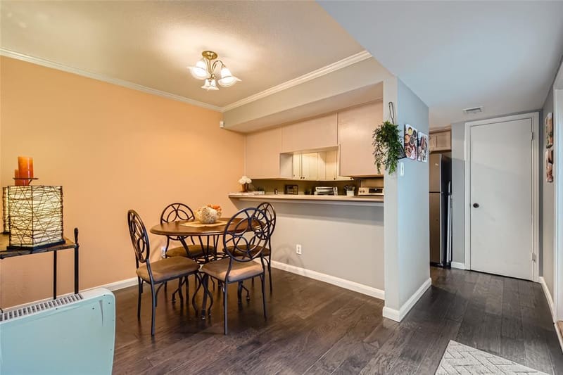 511 Towne House Lane, Richardson TX 75081 - Photo 7