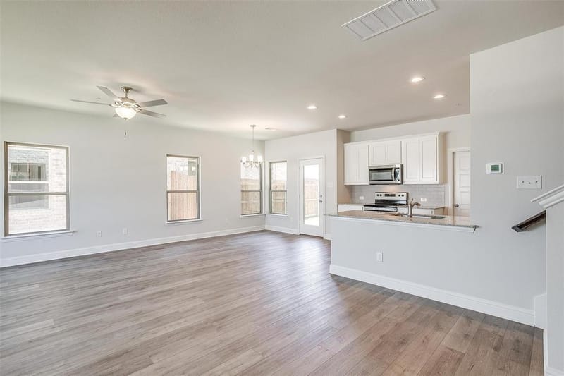 815 Homeplace Circle, Mansfield TX 76063 - Photo 23