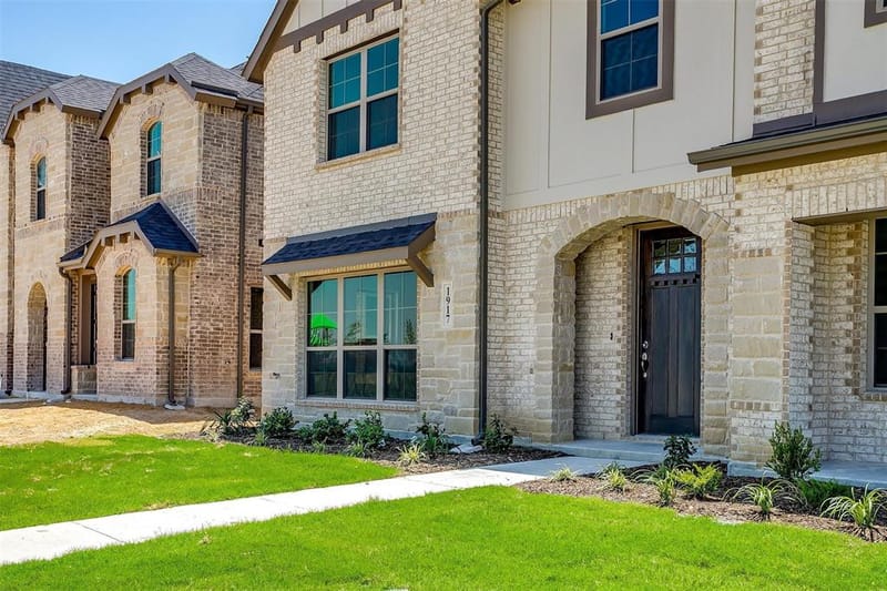815 Homeplace Circle, Mansfield TX 76063 - Photo 20