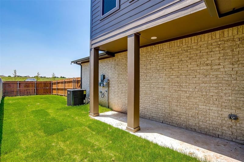 815 Homeplace Circle, Mansfield TX 76063 - Photo 14