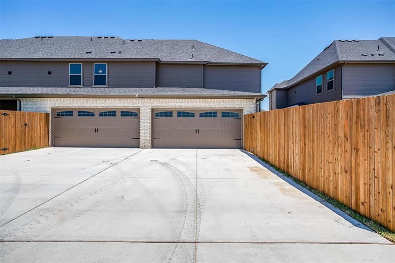 815 Homeplace Circle, Mansfield TX 76063 - Photo 18