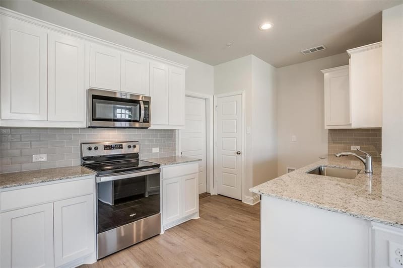 815 Homeplace Circle, Mansfield TX 76063 - Photo 29