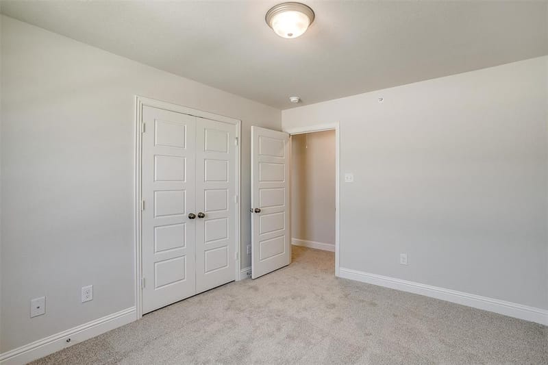 815 Homeplace Circle, Mansfield TX 76063 - Photo 8