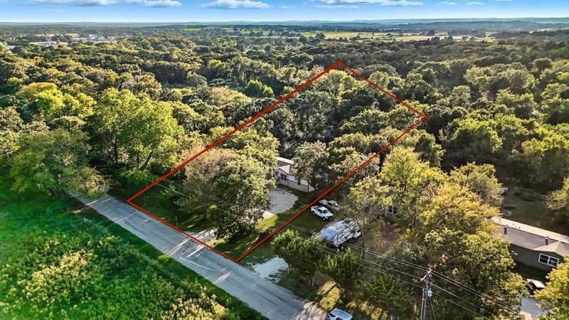 615 County Road 167, Whitesboro TX 76273 - Photo 40