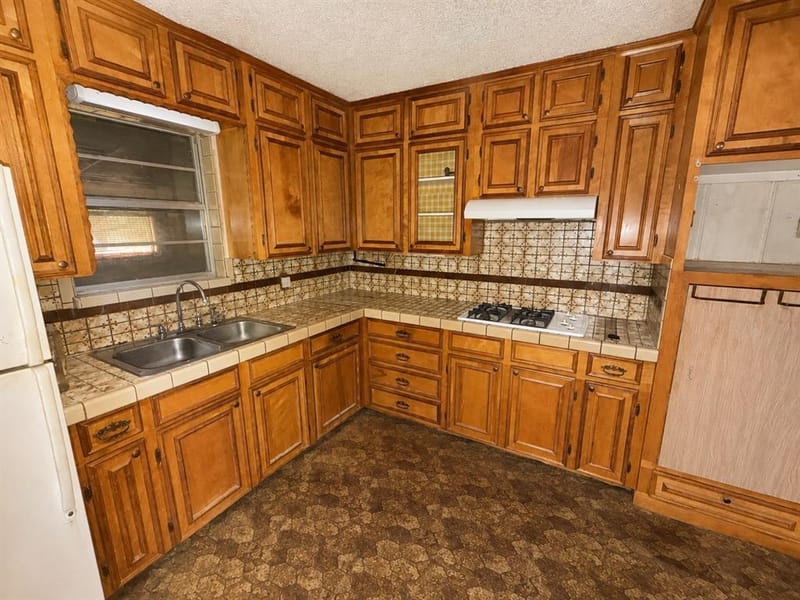 410 Oak Street, Malakoff TX 75148 - Photo 9