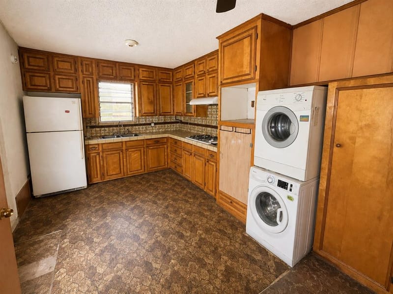 410 Oak Street, Malakoff TX 75148 - Photo 8