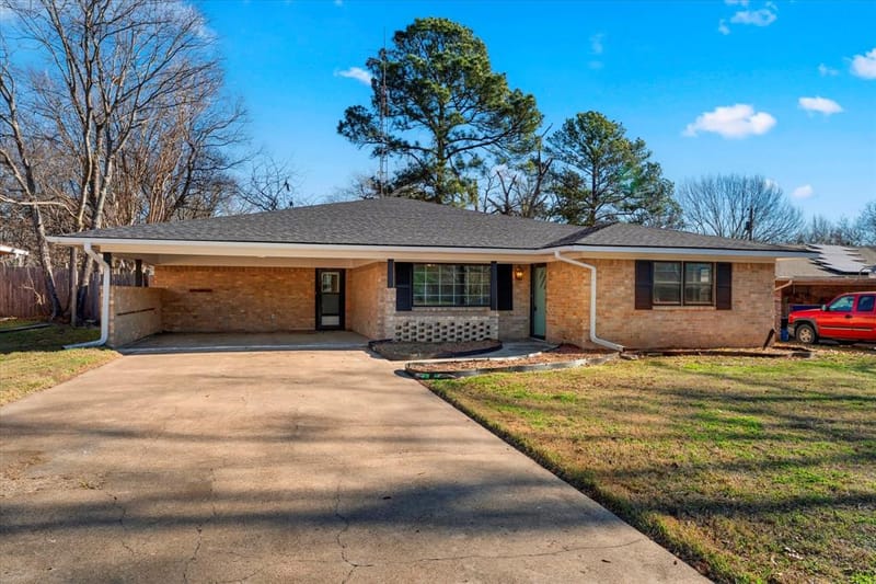 601 N 38TH Street, Corsicana TX 75110 - Photo 3