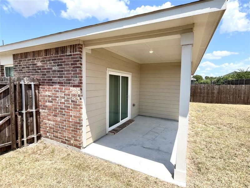 8400 Hawkview Drive, Fort Worth TX 76179 - Photo 32