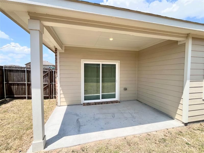 8400 Hawkview Drive, Fort Worth TX 76179 - Photo 33