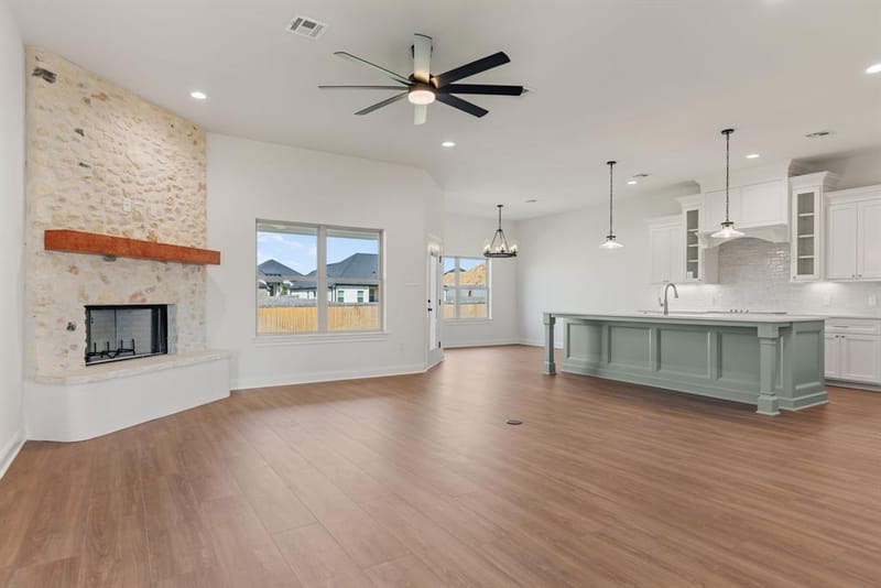 1345 Tahonta Drive, Hewitt TX 76643 - Photo 10