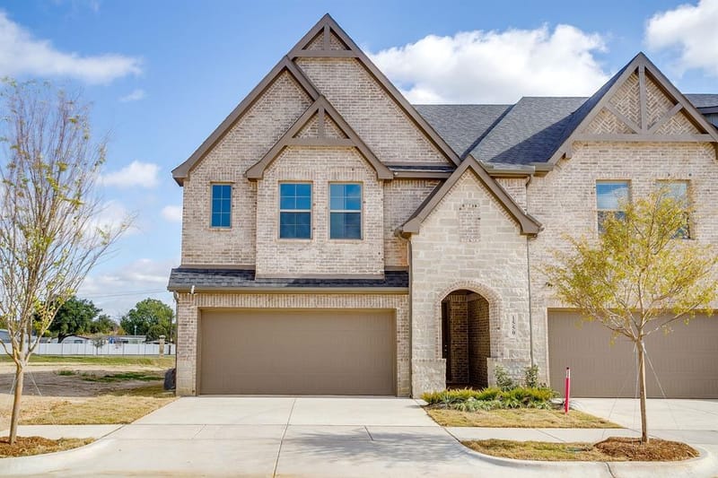 1542 Homeplace Circle, Mansfield TX 76063 - Photo 4