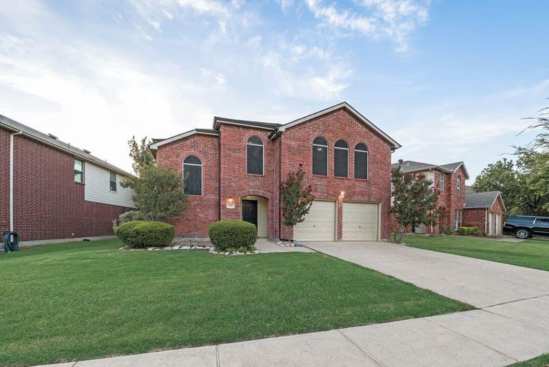 512 Appaloosa Drive, Forney TX 75126 - Photo 2