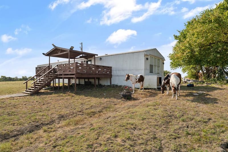 5634 County Road 1094, Celeste TX 75423 - Photo 27