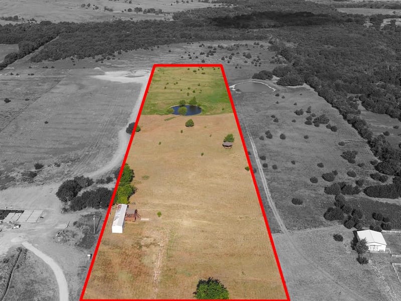 5634 County Road 1094, Celeste TX 75423 - Photo 9