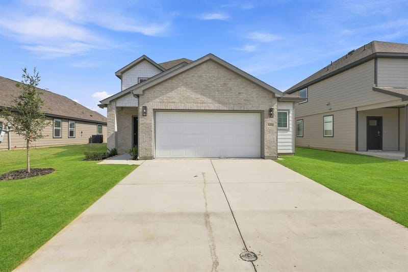 3253 Kelso Drive, Everman TX 76140 - Photo 2