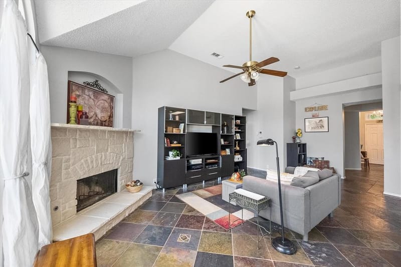 704 Oakridge Drive, Lake Dallas TX 75065 - Photo 18