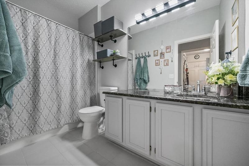 704 Oakridge Drive, Lake Dallas TX 75065 - Photo 25