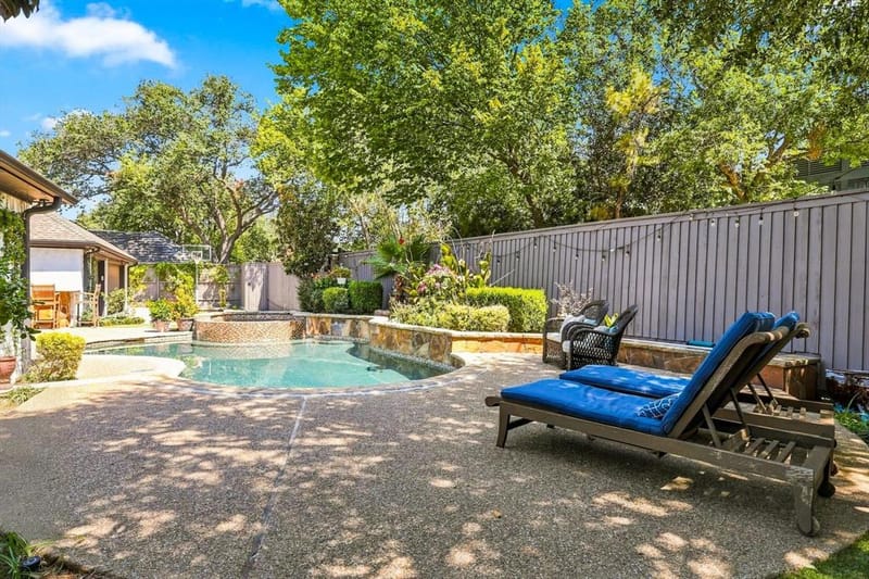 5702 Club Oaks Drive, Dallas TX 75248 - Photo 25