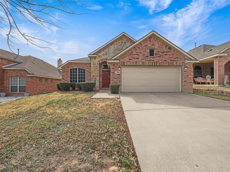 704 Darlington Trail, Fort Worth TX 76131 - Photo 2