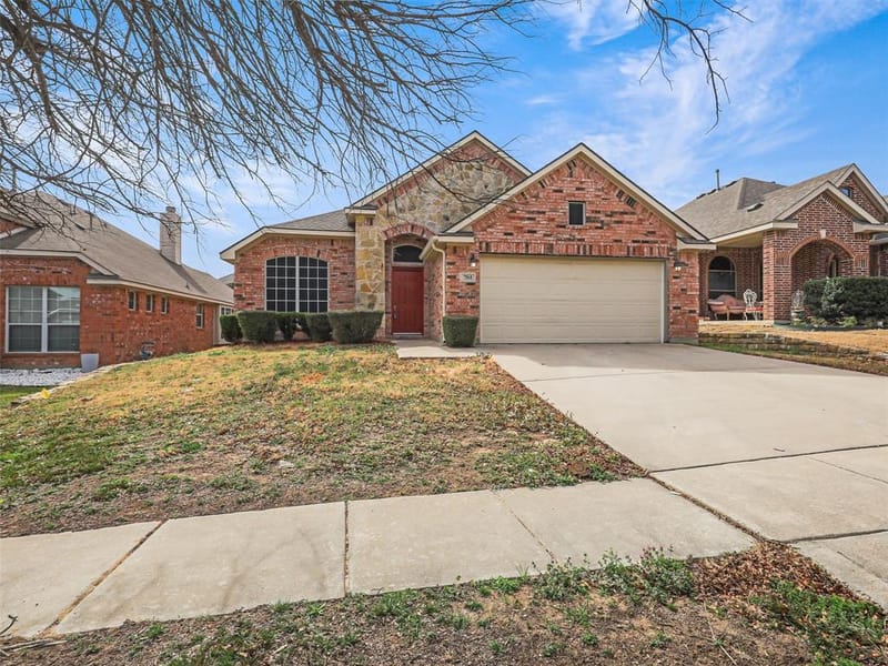 704 Darlington Trail, Fort Worth TX 76131