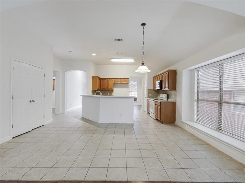 704 Darlington Trail, Fort Worth TX 76131 - Photo 9
