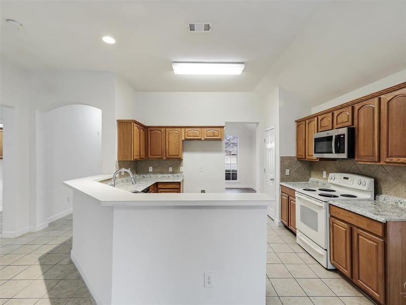 704 Darlington Trail, Fort Worth TX 76131 - Photo 8