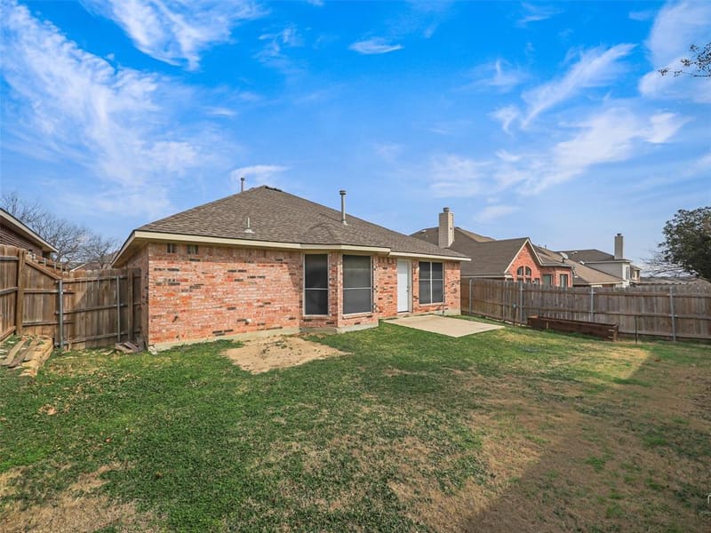 704 Darlington Trail, Fort Worth TX 76131 - Photo 25