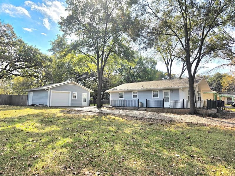 131 Ocean Drive, Gun Barrel City TX 75156 - Photo 21