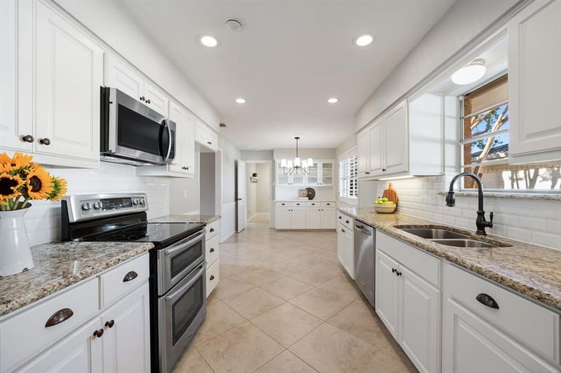 7406 La Manga Drive, Dallas TX 75248 - Photo 5