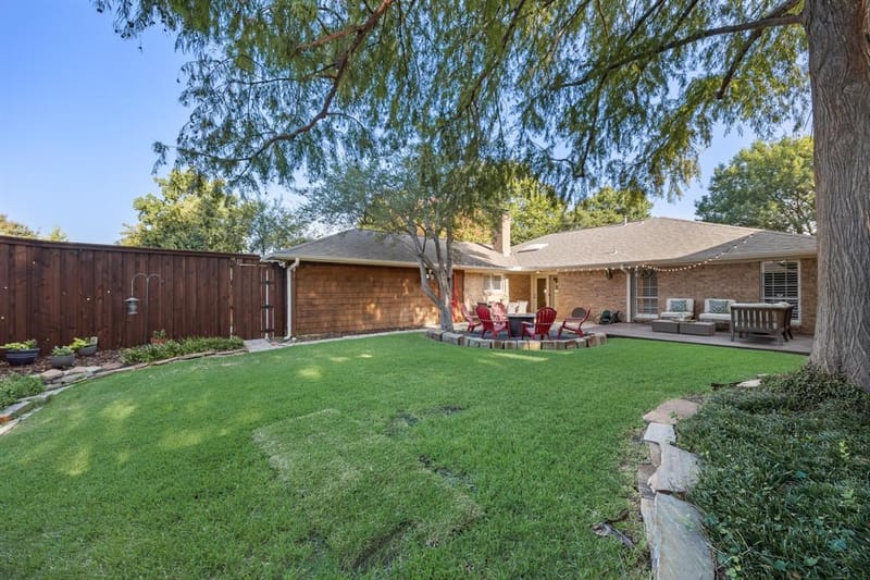 7406 La Manga Drive, Dallas TX 75248 - Photo 35