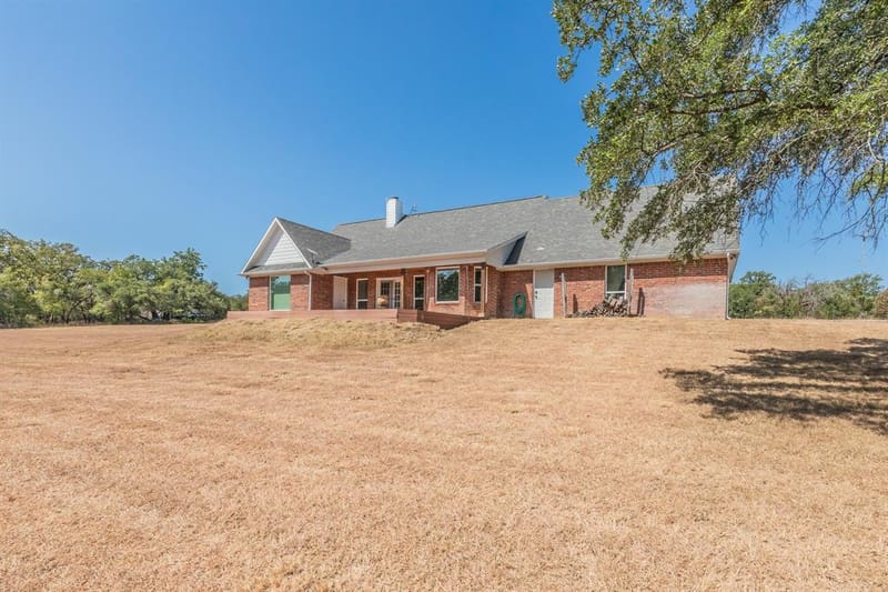 144 Love Trail Court, Paradise TX 76073 - Photo 6