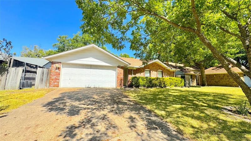 1809 Westgate Drive, Terrell TX 75160 - Photo 2
