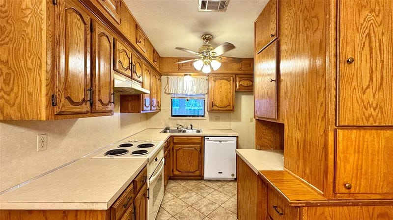 1809 Westgate Drive, Terrell TX 75160 - Photo 7
