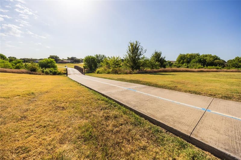 1948 Rambling Ridge Lane, Carrollton TX 75007 - Photo 34