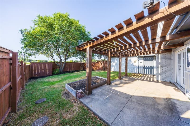 1948 Rambling Ridge Lane, Carrollton TX 75007 - Photo 29