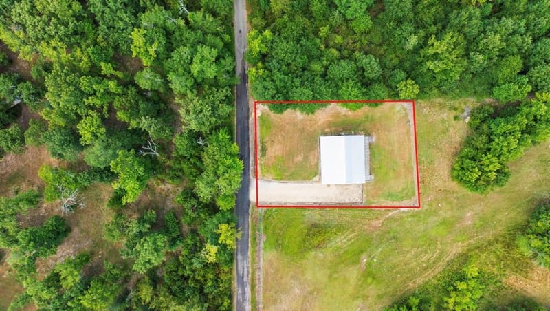 9006 County Road 43200, Powderly TX 75473 - Photo 21