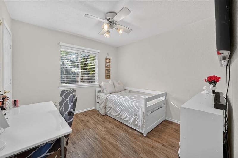 729 Bent Tree Court, Hurst TX 76054 - Photo 13